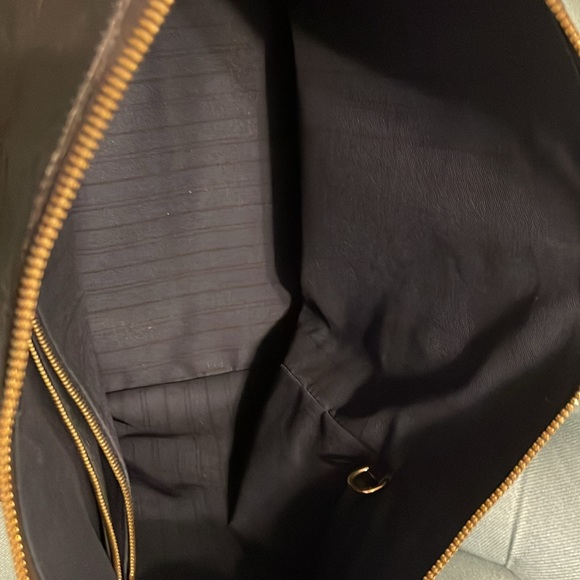 Authentic LV Monogram Empreinte Lumineuse PM tote - Picture 9 of 13